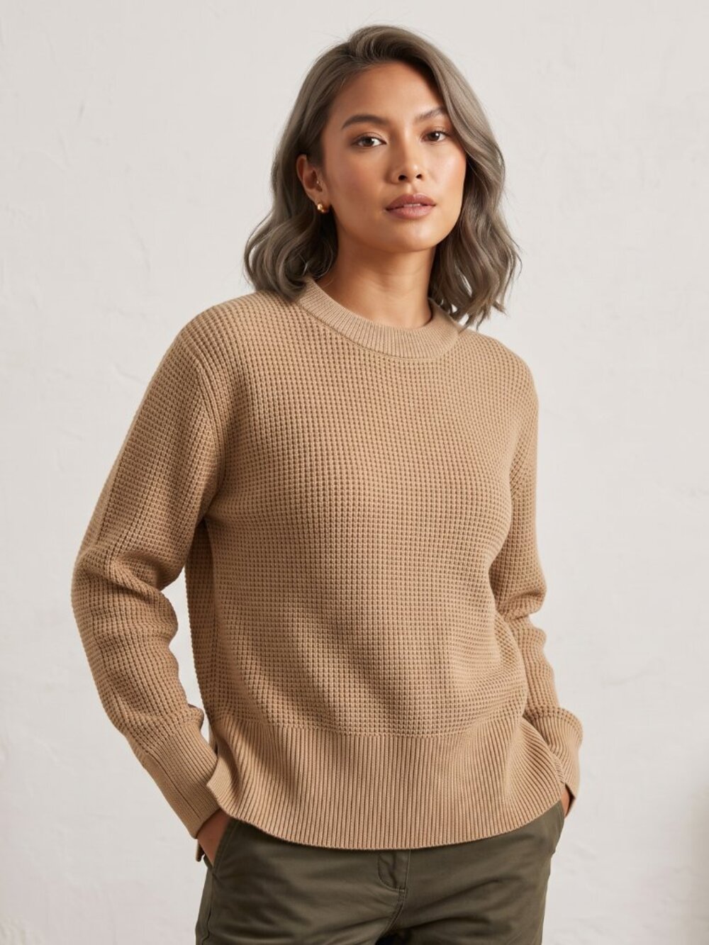 NWT | Tan Waffle Knit Crewneck Sweater Pullover Long Sleeve Side Slit | Medium